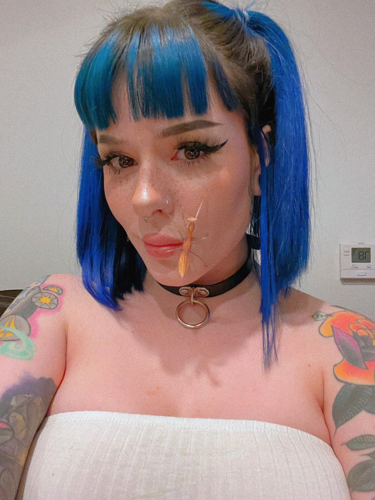I’m available for hookup I’m independent And a professional hooker I’m available for hookup I’m independent And a professional hooker