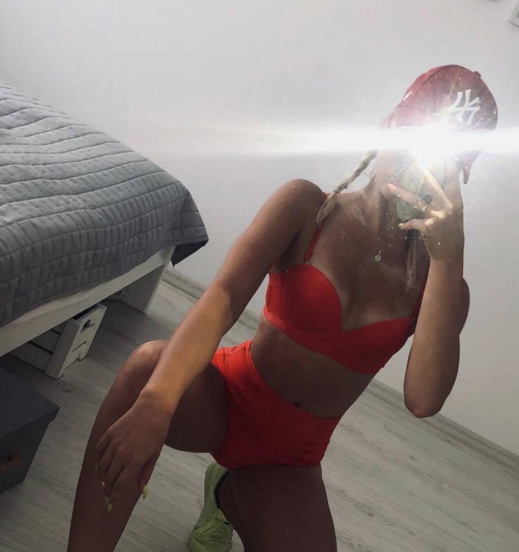 YOUNG PARTY GIRL READY TO PLAY INCALLS ONLY YOUNG PARTY GIRL READY TO PLAY INCALLS ONLY