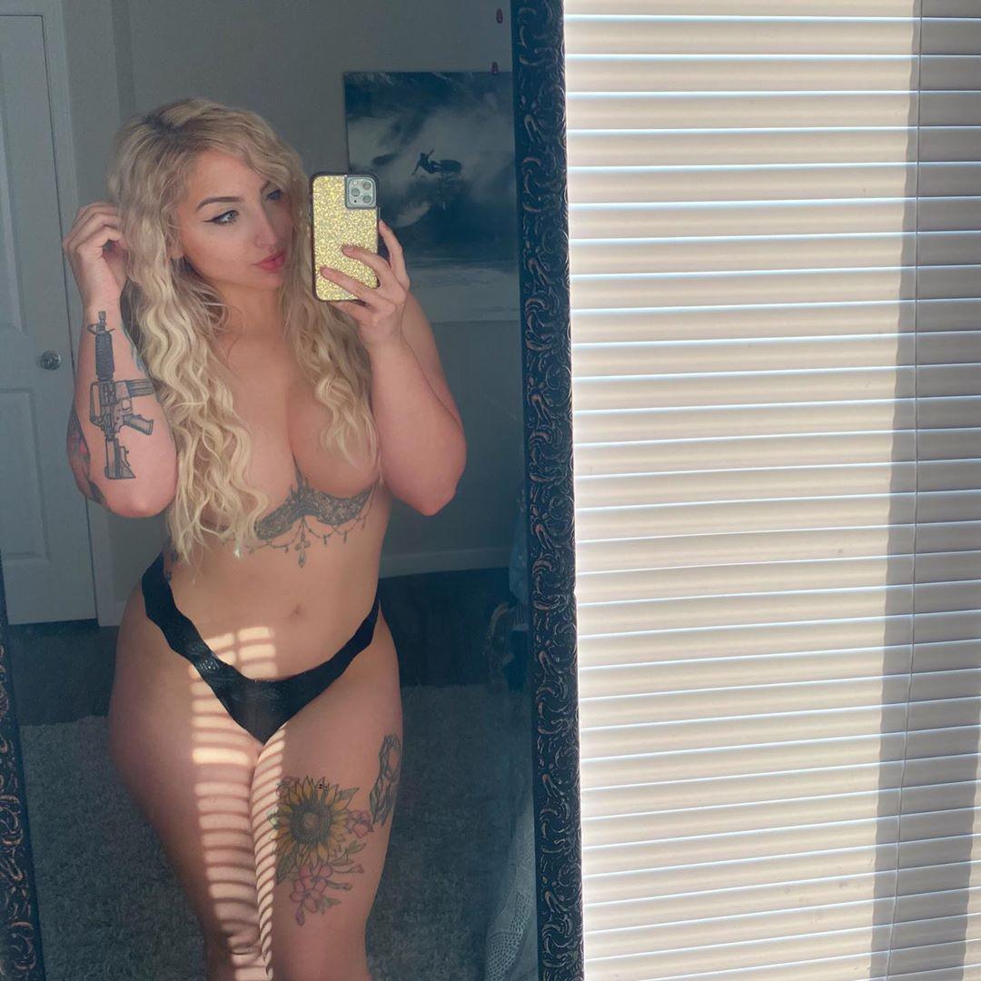 Sweet sex hookup / massage Sweet sex hookup / massage