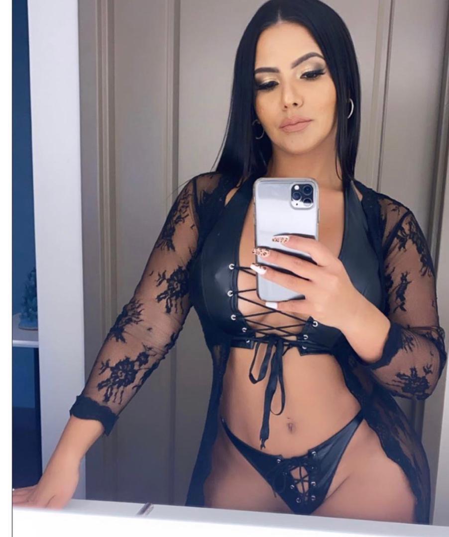 Hookup and naughty time Hookup and naughty time