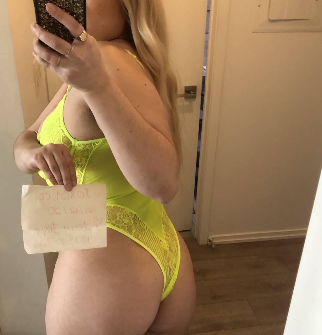 UPSCALE PERFECT PLAYMATE UPSCALE PERFECT PLAYMATE