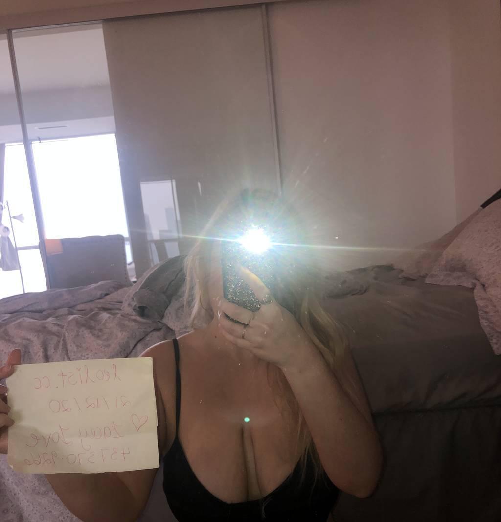 UPSCALE PERFECT PLAYMATE UPSCALE PERFECT PLAYMATE