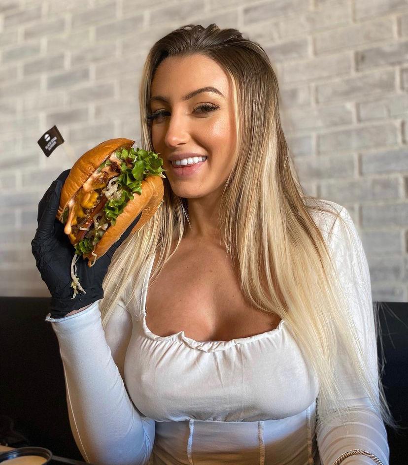 I’m down for hookup I’m down for hookup