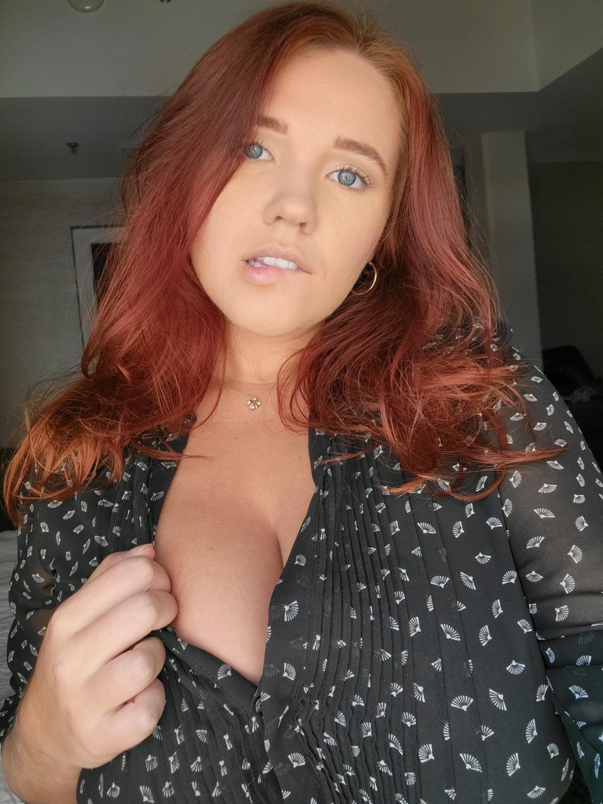 Katherine Is New In Town Seeking For CauSals Katherine Is New In Town Seeking For CauSals