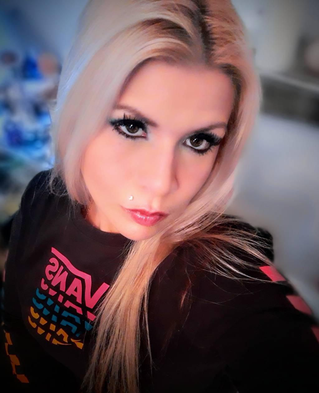EAST *Blonde Bomb Bεαu†y Role Play petite Curvy MiLa TequiLa EAST *Blonde Bomb Bεαu†y Role Play petite Curvy MiLa TequiLa