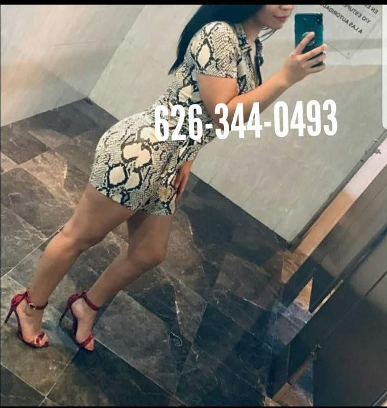 All natural Latina Bombshell💅💄 All natural Latina Bombshell💅💄