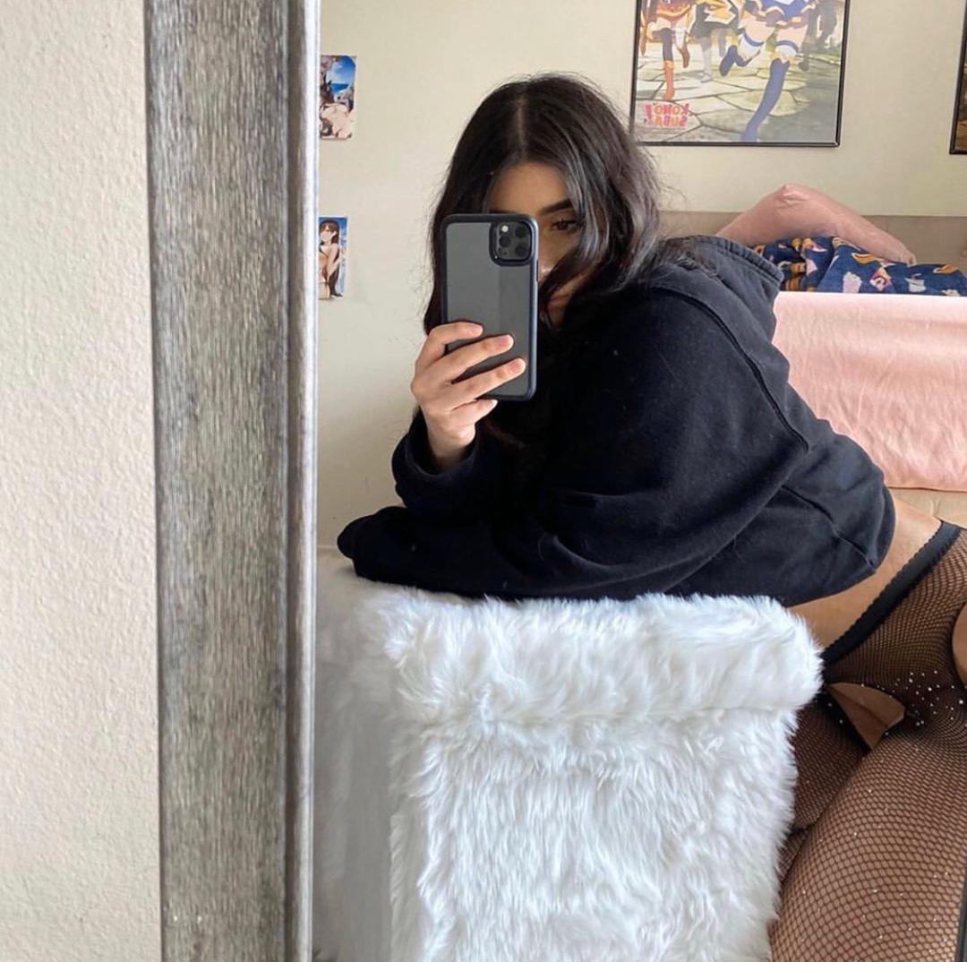 Available, incall & outcall Available, incall & outcall