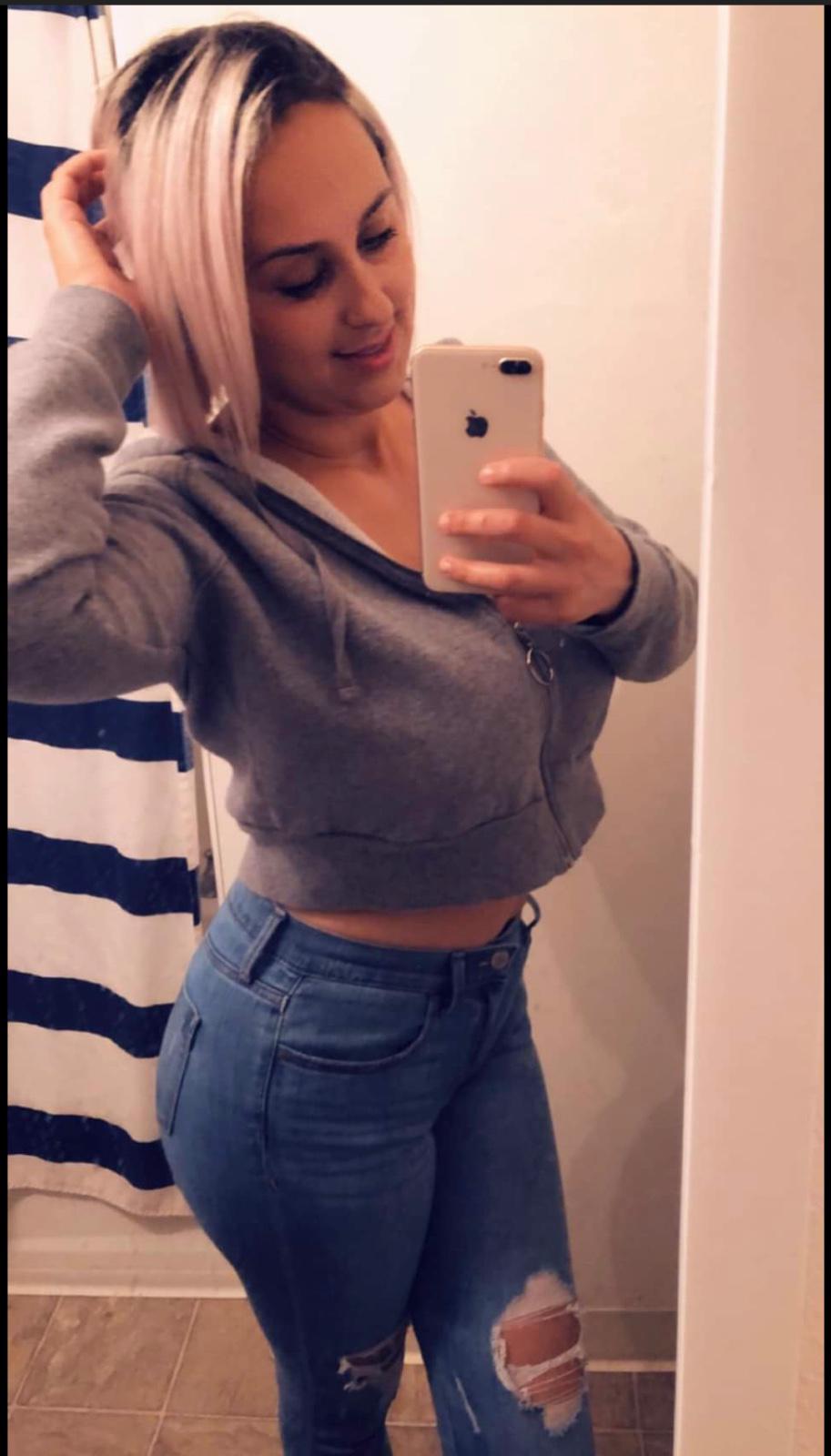 Fresh Pussy ready for hook up. 6156792284 Fresh Pussy ready for hook up. 6156792284