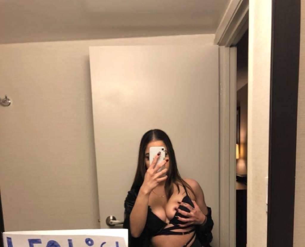 SexySabrinaSweet SexySabrinaSweet