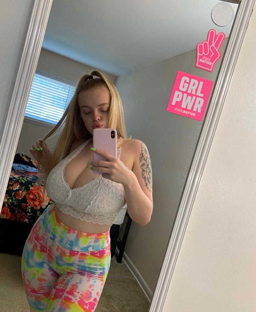 Escort ready for hook up Escort ready for hook up
