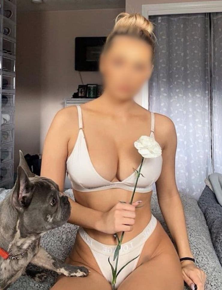 BLONDIE ....TANNED, TONED & FROM NZ π BLONDIE ....TANNED, TONED & FROM NZ π