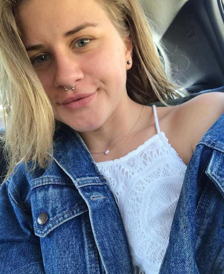 Hookup&escort Hookup&escort