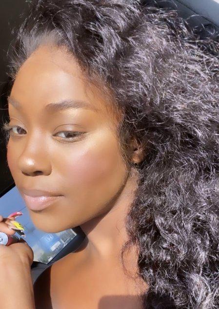 Hi I’m Lolla Hi I’m Lolla