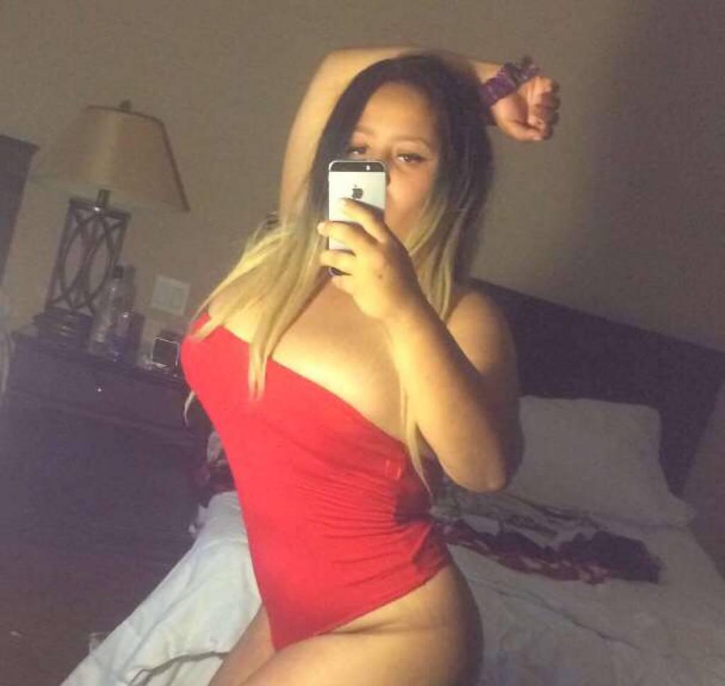 BURLINGTØNNEWEØTICCURVYIN & OUT BURLINGTØNNEWEØTICCURVYIN & OUT