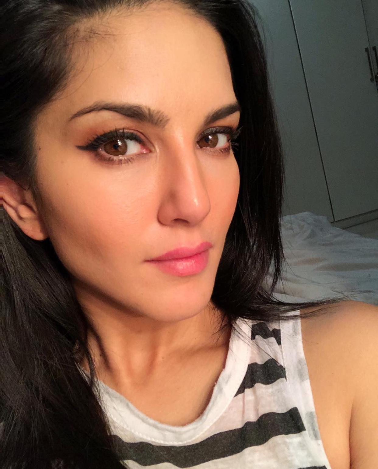 Horny and want to have some fun Horny and want to have some fun