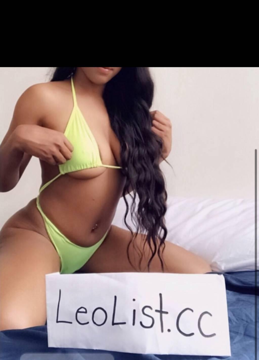 gιяl ø₣ уσυя dяєαмѕSaint Johnαvαϊlαβlξ ηθϖ! gιяl ø₣ уσυя dяєαмѕSaint Johnαvαϊlαβlξ ηθϖ!
