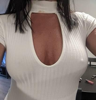 ANIKA—FUN, fit and 40! ANIKA—FUN, fit and 40!