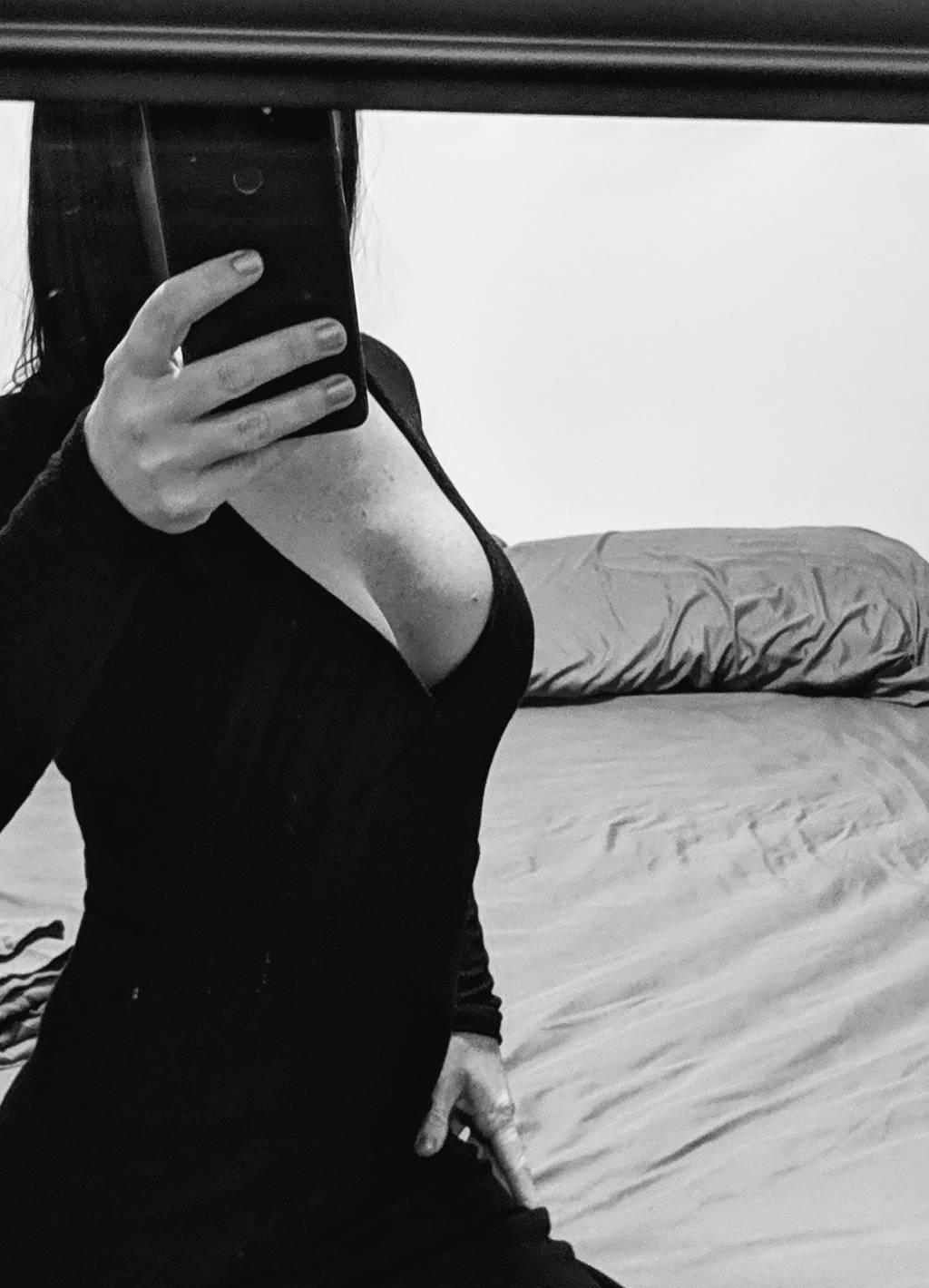 ANIKA—FUN, fit and 40! ANIKA—FUN, fit and 40!