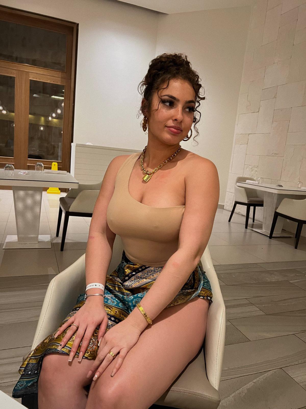 - I’m the the best choice whether it is a romantic escort service, girlfriend ex - I’m the the best choice whether it is a romantic escort service, girlfriend ex