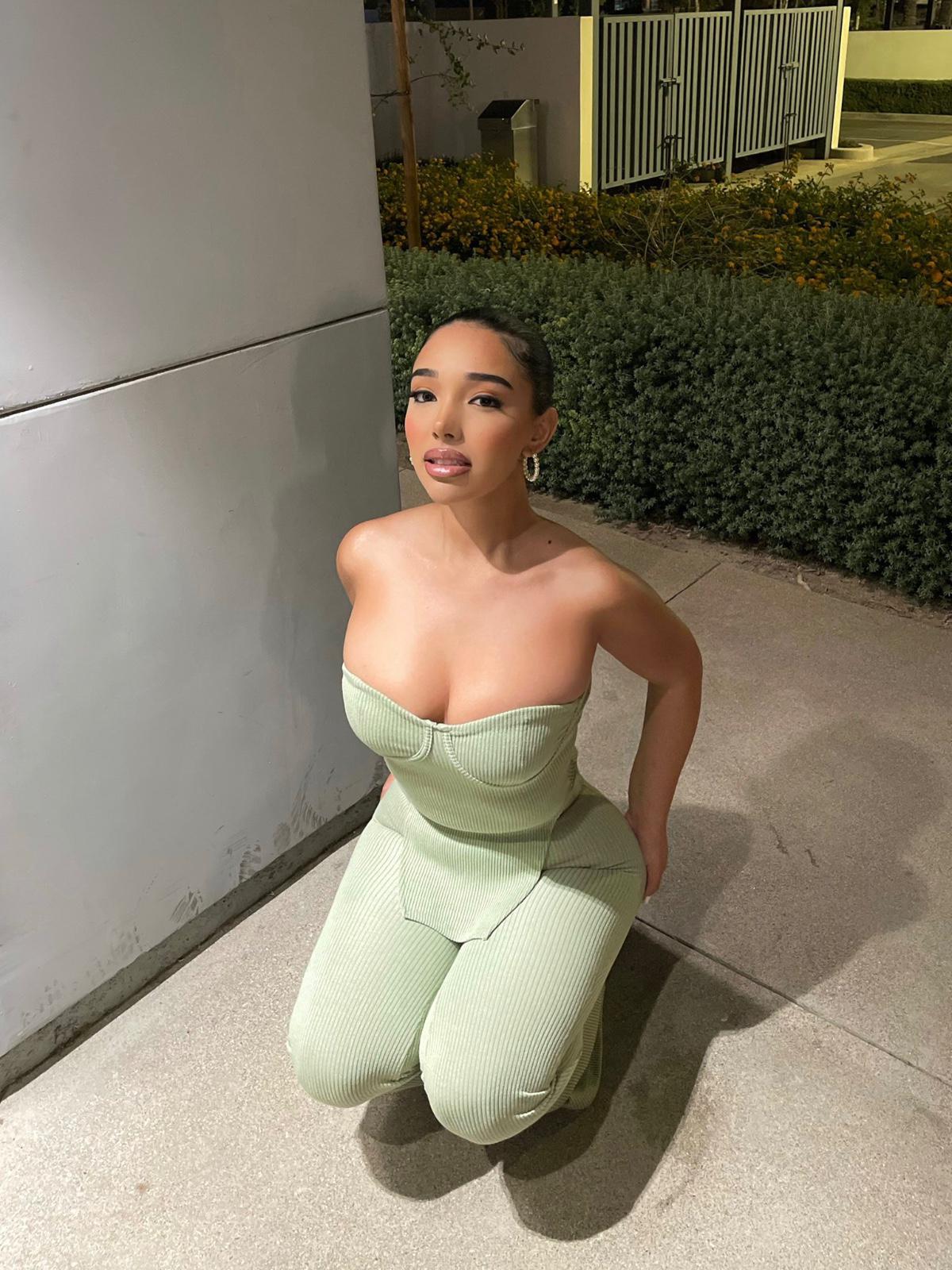 * A good listener. People quickly feel at ease with me" * A good listener. People quickly feel at ease with me"