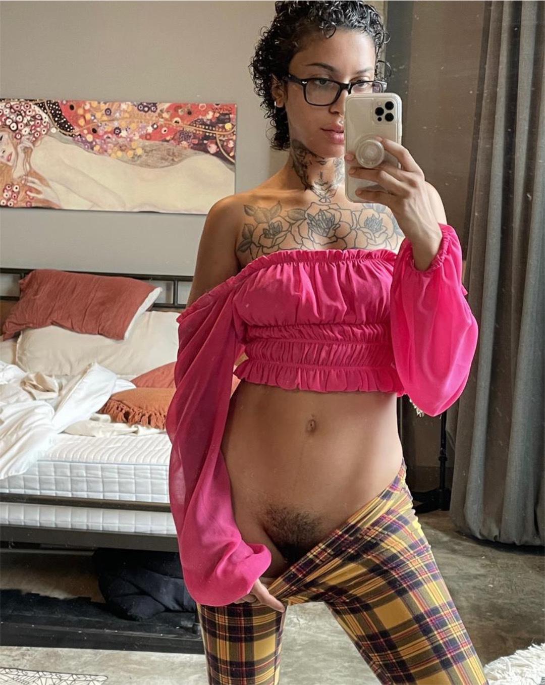 I offer INCALL, OUT CALL, Car Call, Anal sex,Cowgirl,Hottest Doggy,69,Hottest Ri I offer INCALL, OUT CALL, Car Call, Anal sex,Cowgirl,Hottest Doggy,69,Hottest Ri