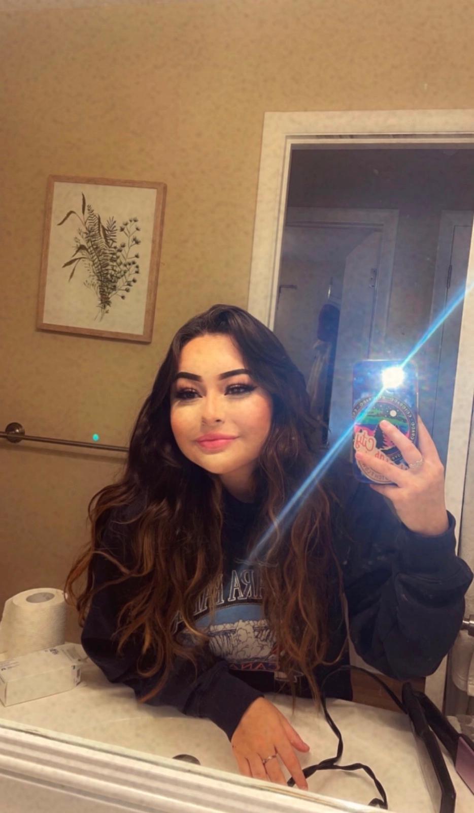 I AM AVAILABLE NOW I AM AVAILABLE NOW