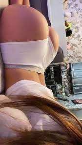 Horny and wet pussy.. Horny and wet pussy..