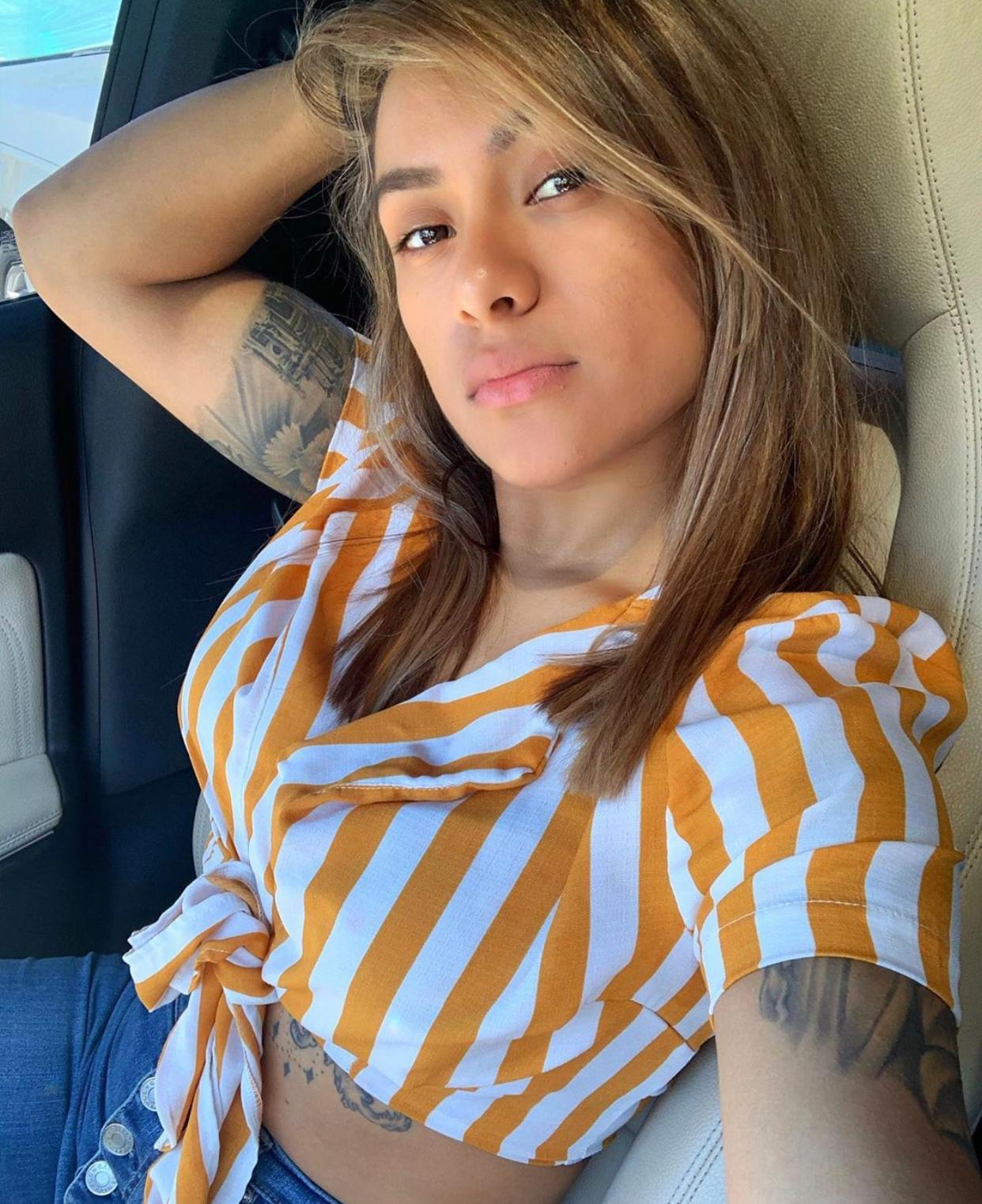 Hangout & Date Hangout & Date