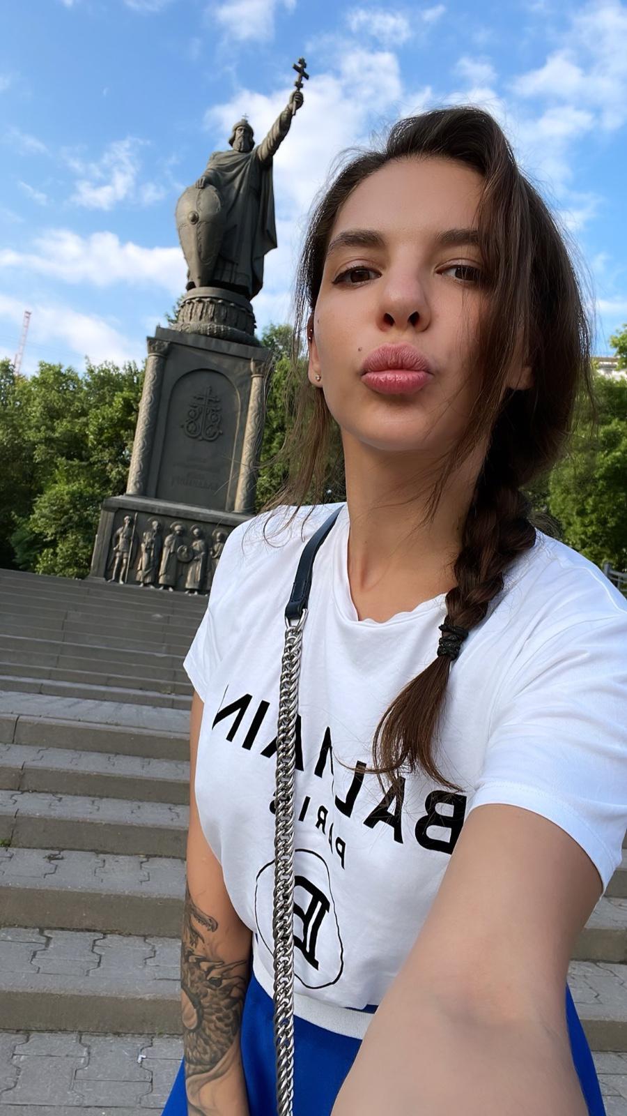 Escort Escort
