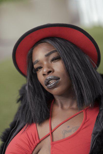 Black woman seeks nice guy. In or outcall Black woman seeks nice guy. In or outcall