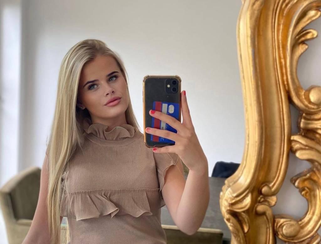 ⓝⓐⓤⓖⓗⓣⓨ♡♡🅢🅘🅢🅣🅔🅡🅢♡♡ ⓝⓐⓤⓖⓗⓣⓨ♡♡🅢🅘🅢🅣🅔🅡🅢♡♡