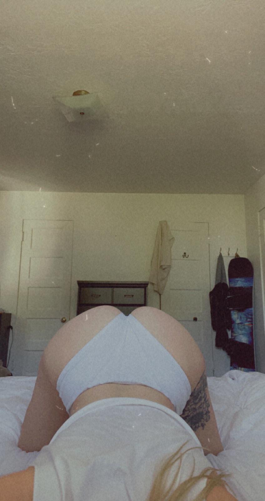 Always available for sex both incall and out call service Always available for sex both incall and out call service