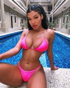 Vicky🍑🔥 Vicky🍑🔥