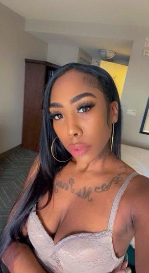 π Let me be your favorite π₯°π₯°ππ π Let me be your favorite π₯°π₯°ππ