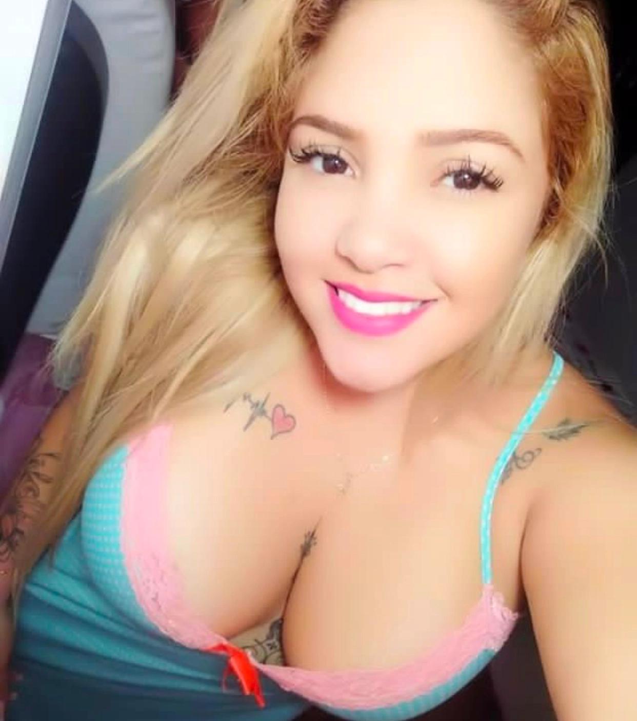 I’m available for hookup I’m independent And a professional hooker I’m available for hookup I’m independent And a professional hooker