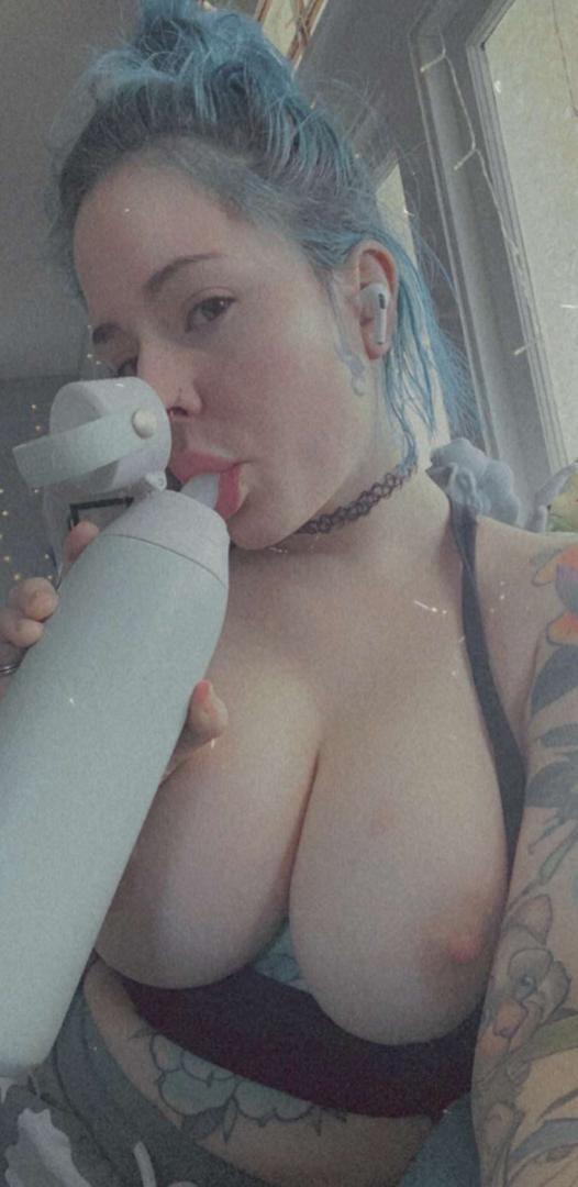 DOWN FOR HOOKUP INCOME OUTCOMES DOWN FOR HOOKUP INCOME OUTCOMES