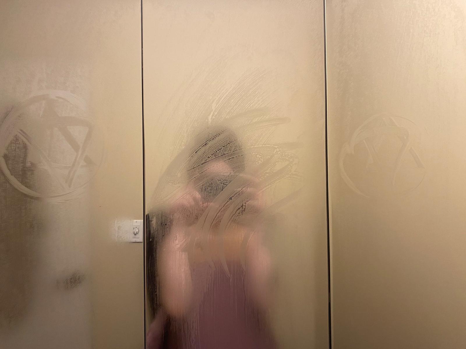 πdo you want to see me touch myself and cater to all of your fantasies?π πdo you want to see me touch myself and cater to all of your fantasies?π