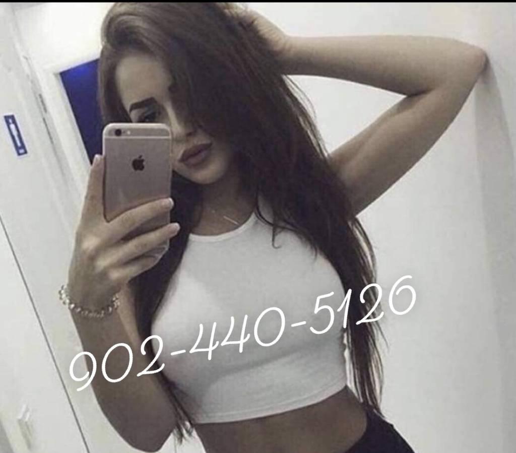 ALyy , The frenchii GiiRL . CASH ONLY ALyy , The frenchii GiiRL . CASH ONLY