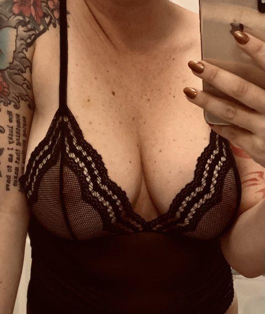 Wanna Play? MILF visiting Thousand Oaks 2 nights only! Wanna Play? MILF visiting Thousand Oaks 2 nights only!