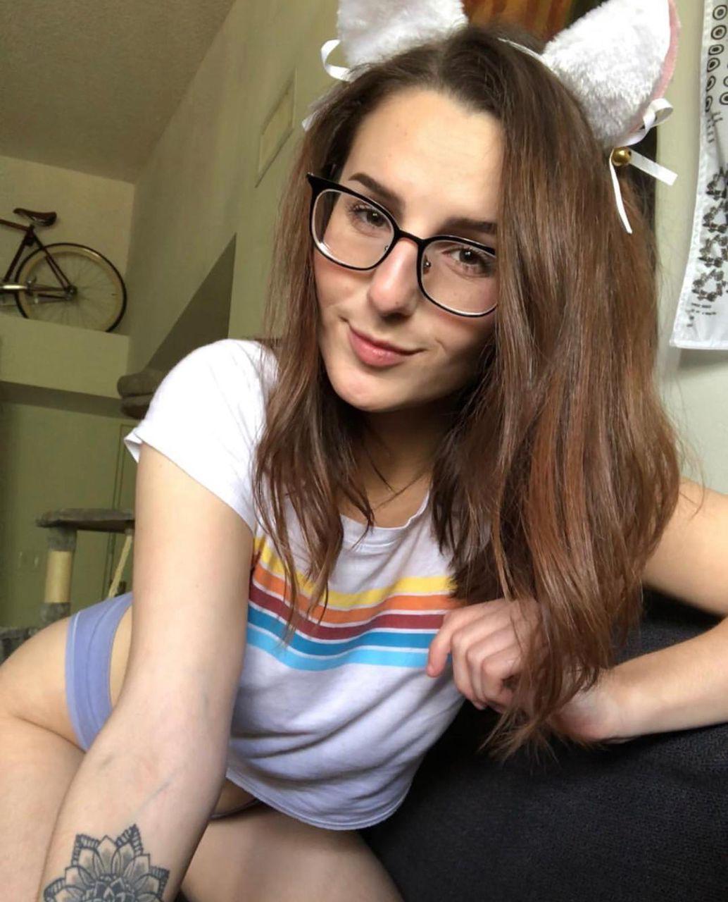 Escort best services call (972) 366-5867 or add me on snap:::::: saunder_w20 Escort best services call (972) 366-5867 or add me on snap:::::: saunder_w20