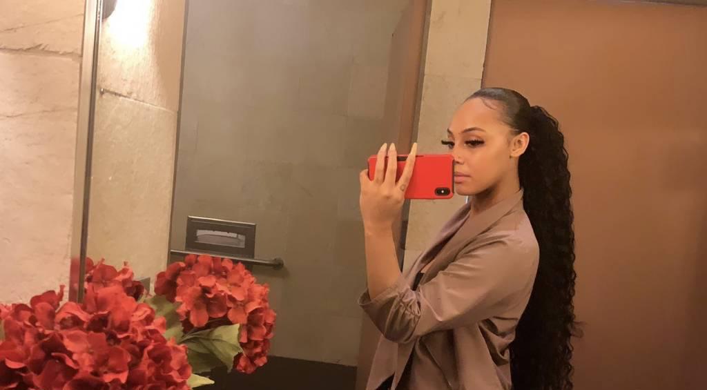 Pretty Pretty Party Girl Pretty Pretty Party Girl