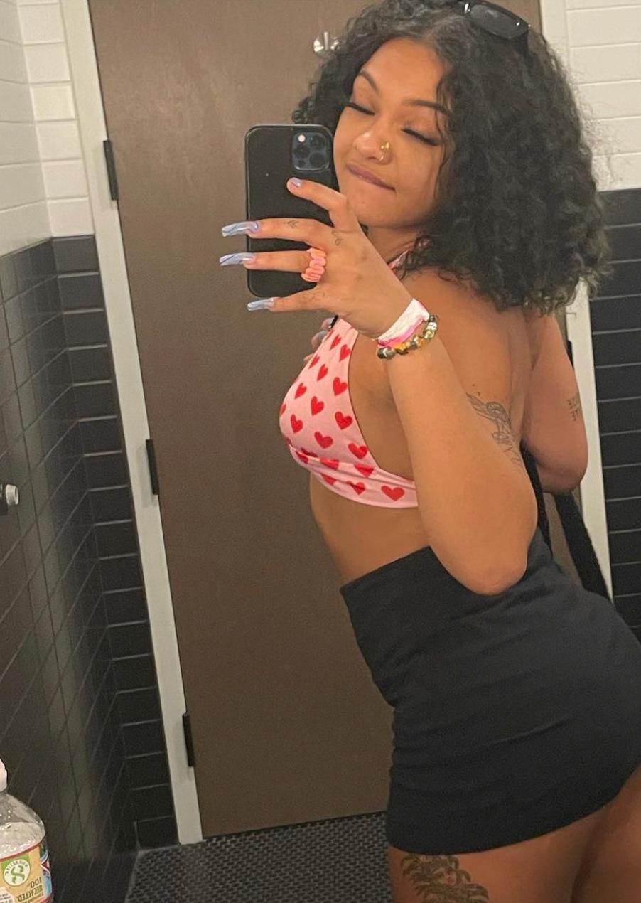 I’m real and verified...TEXT ME if you’re down for some exclusive and fun 👅 I’m real and verified...TEXT ME if you’re down for some exclusive and fun 👅