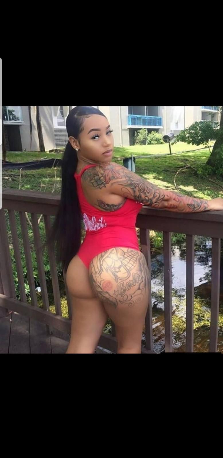 I'm available for hookup and sex . I'm available for hookup and sex .