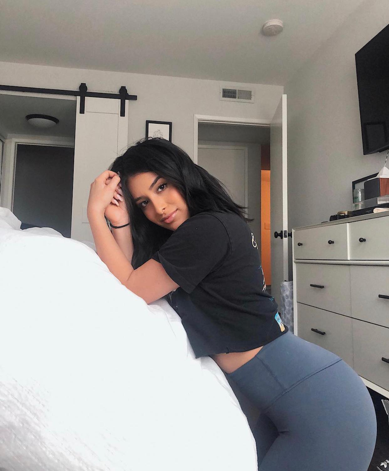 I'M AVAILABLE FOR BOTH INCALL AND OUTCALL SERVICE I'M AVAILABLE FOR BOTH INCALL AND OUTCALL SERVICE