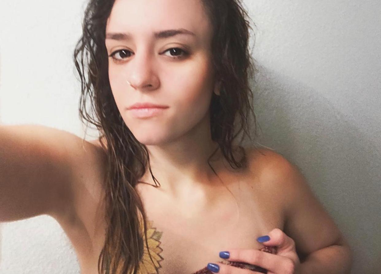 I am available . Text me now π¦ππ. I offer hourly and overnight rate for as lo I am available . Text me now π¦ππ. I offer hourly and overnight rate for as lo