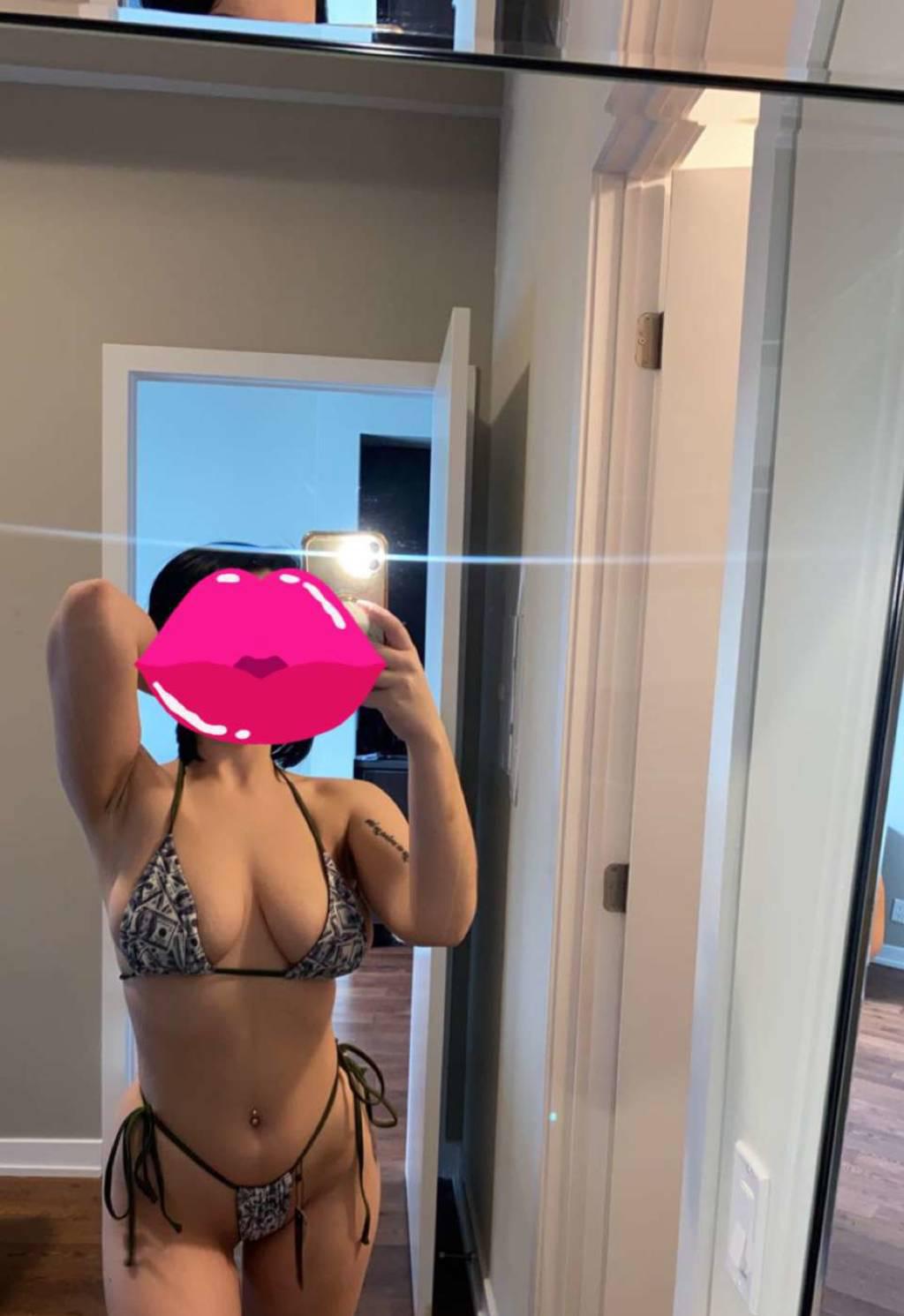 All weekend in town come try me daddy All weekend in town come try me daddy