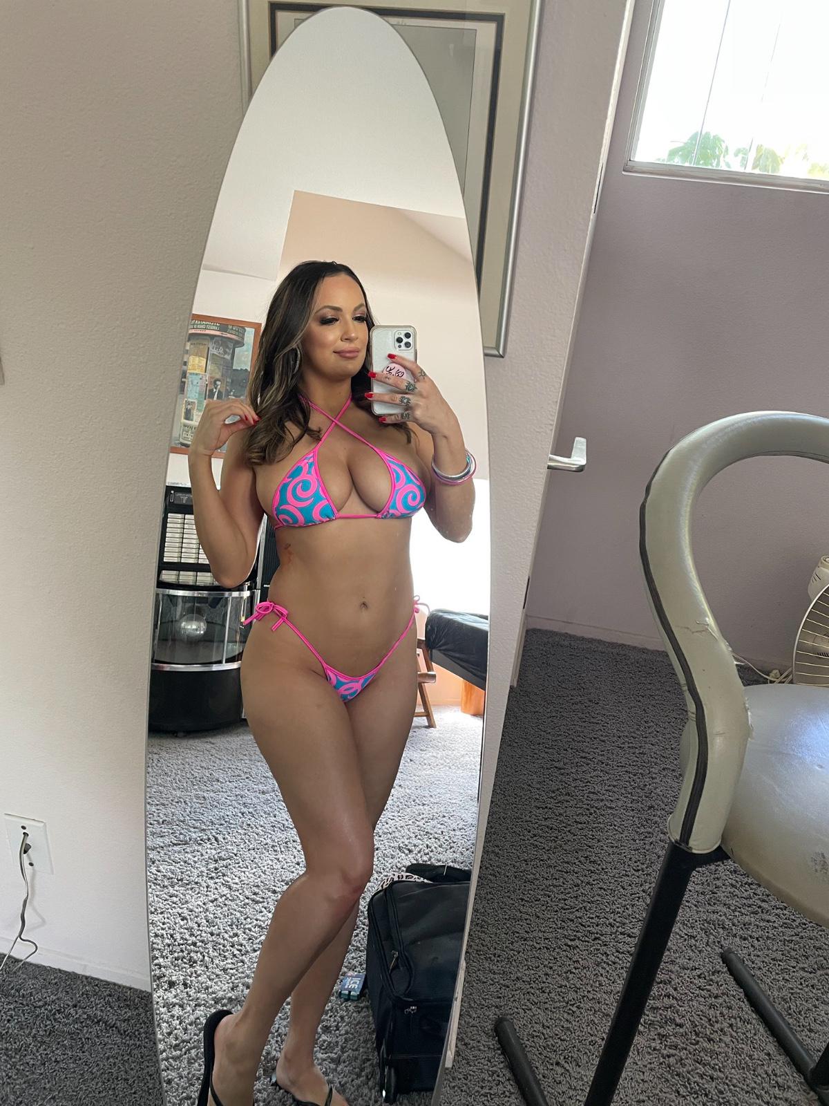 Available for hookups Available for hookups