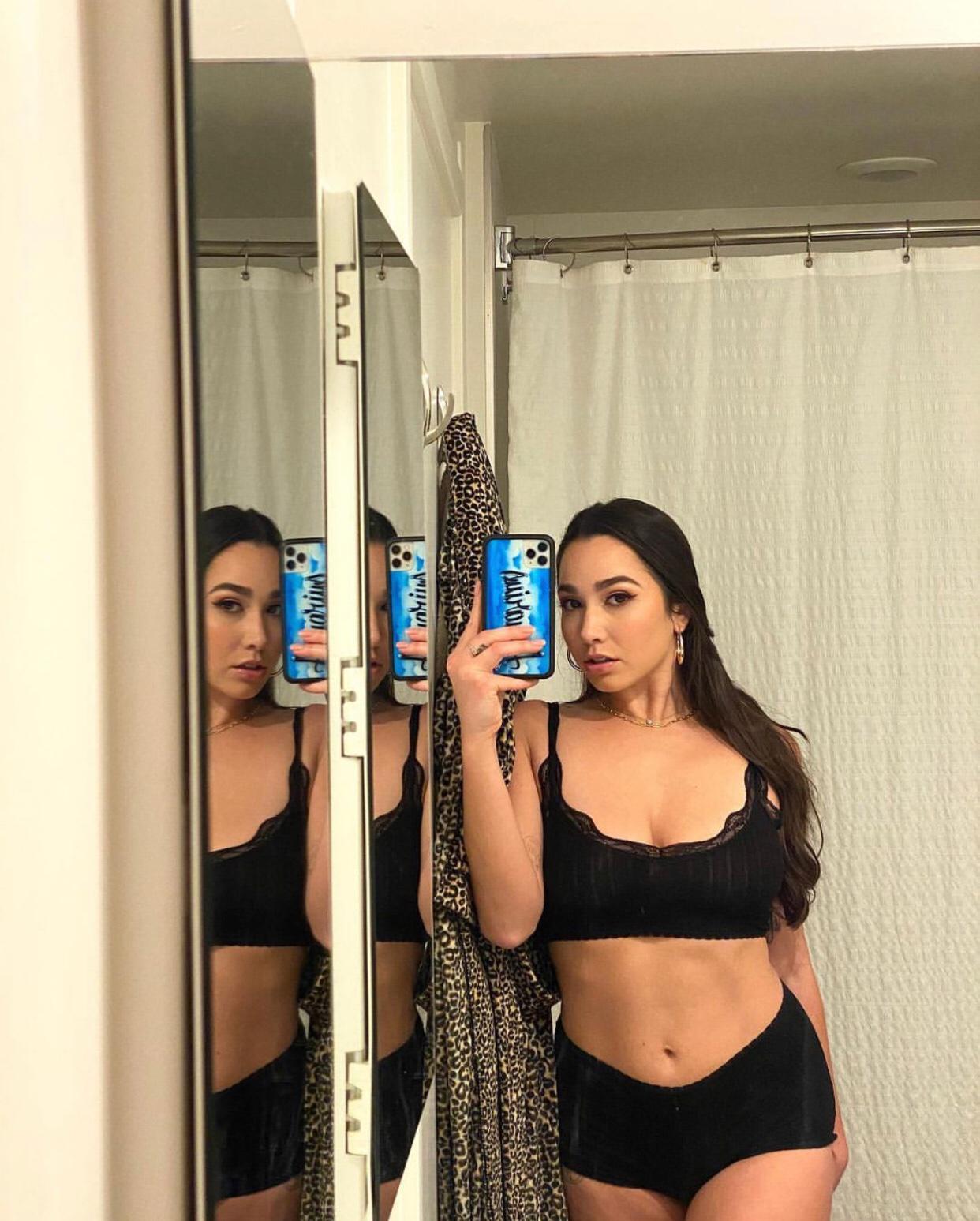 HOOK UP ππ
π¦π HOOK UP ππ
π¦π