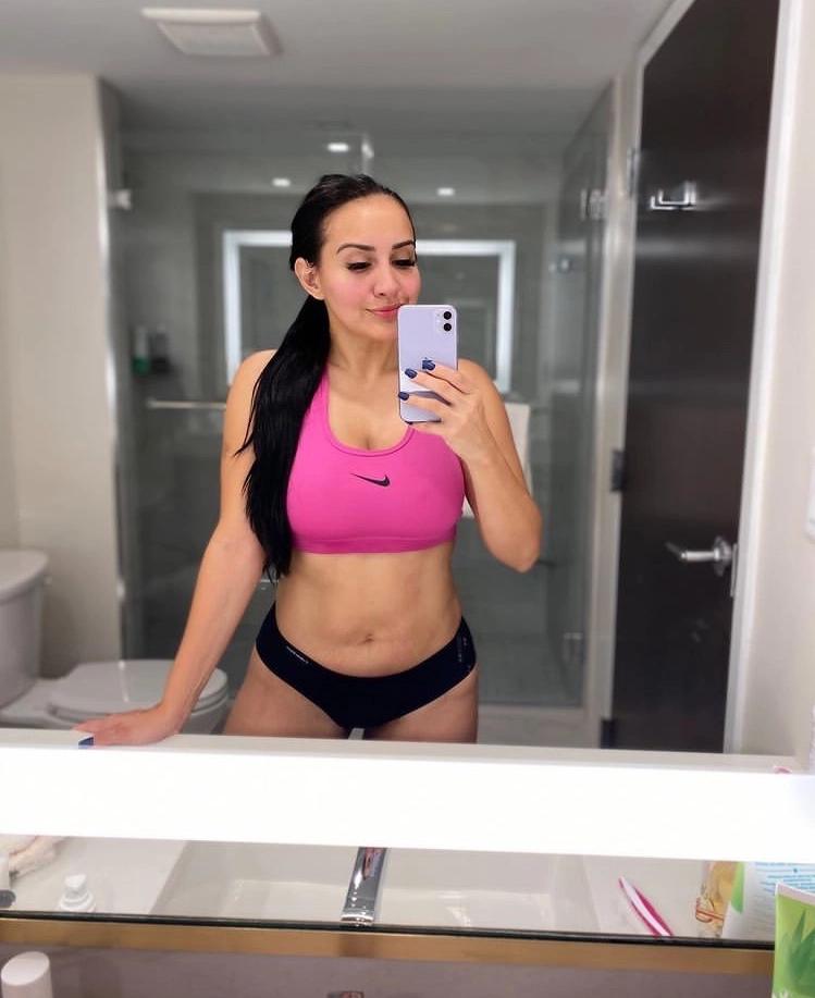 Matured minded men letโs get naughty ๐๐
 Matured minded men letโs get naughty ๐๐