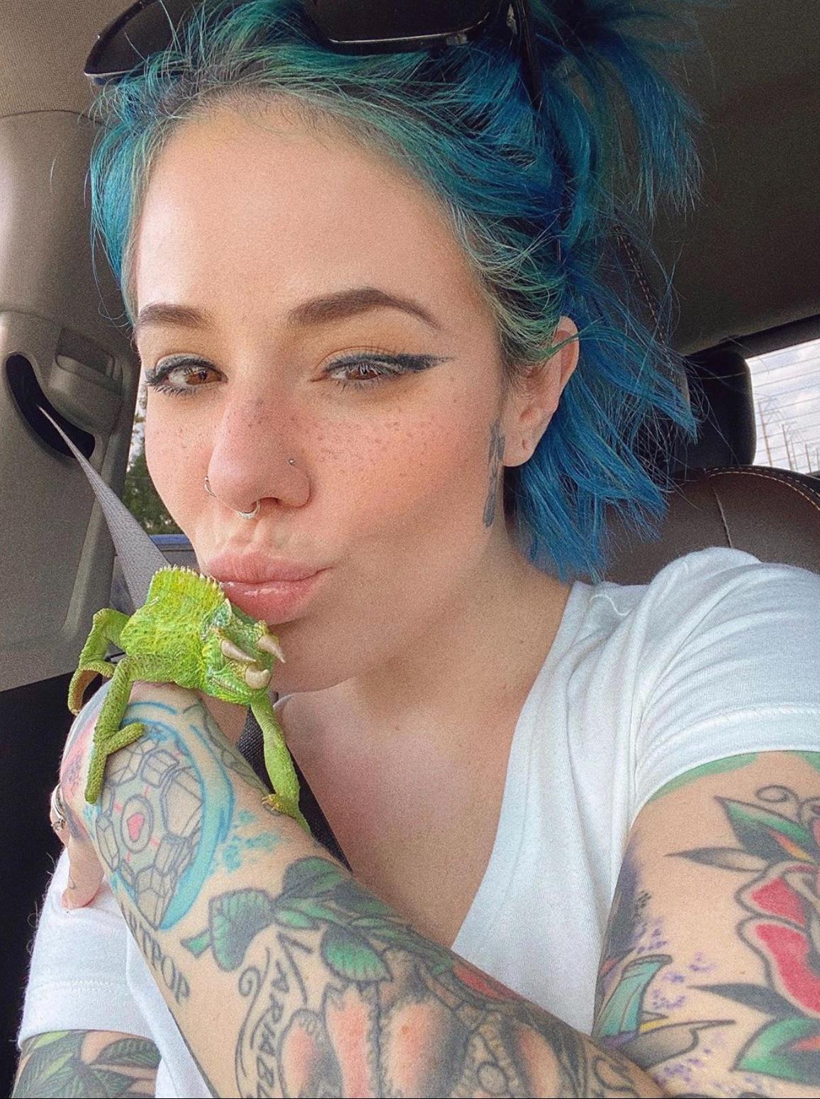 Down to hookup Down to hookup